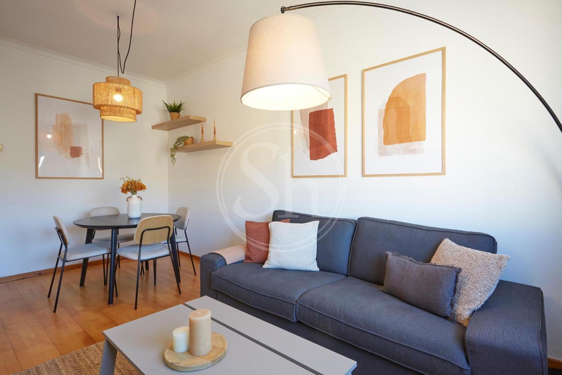 Apartament Huge Sagrada Familia *
