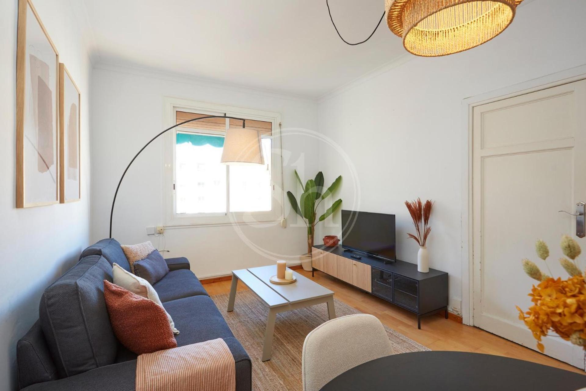 Huge Sagrada Familia Apartament