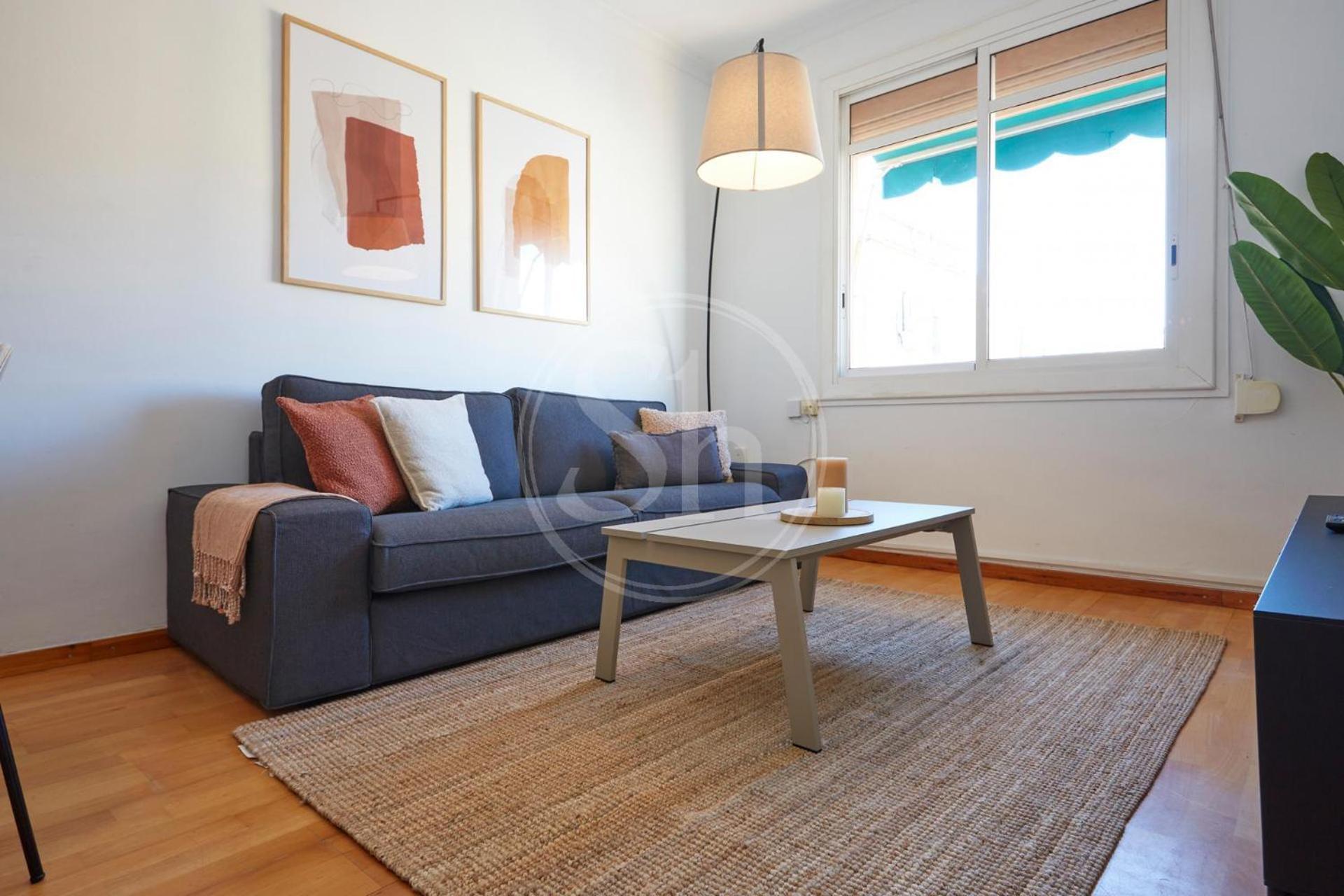 Apartament Huge Sagrada Familia *